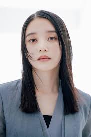 Trisha finalmente me deja tocar su coño con mi polla