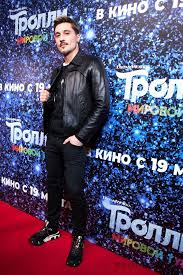 Скачивай и слушай дима билан dreams и дима билан dreams single 2020 на zvooq.online! Dima Bilan News On Twitter Dima Bilan Bilanofficial Na Premere Trollimirovojtur Istochnik Https T Co 5dupchrdpg Dimabilan Bilan Dimabilan Bilan Https T Co 8pgvjnu4kw