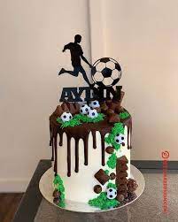Birthday cakes can sometimes look tricky to make at home but we've got lots of easy birthday cake recipes and ideas for amateur bakers to make. 50 Soccer Cake Design Cake Idea October 2019 Soccer Birthday Cakes Football Birthday Cake Soccer Cake