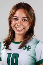 Amber Gilbert's Instagram, Twitter & Facebook