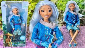 Step by step drawing tutorial lesson by cartooning cute drawi. Sisu Human Form Classic Doll Review Unboxing Raya The Last Dragon Disney Store Youtube