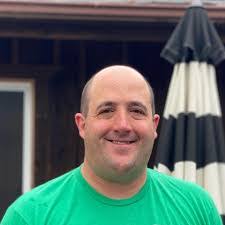 Dan Gillette's Instagram, Twitter & Facebook