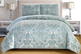 Free shipping every day at jcpenney®. Amazon Com 3 Piece Fine Printed Oversize 115 X 95 Quilt Set Reversible Bedspread Coverlet King Size Bed Cover Pale Blue Grey Paisley Kitchen Dining