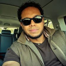 We are products of our past, but we don't have to be prisoners of it. Rick  Warren