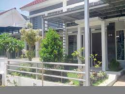 Apabila dibandingkan dengan atap yang terbuat dari kayu atau triplek yang mudah sekali untuk diserang hama rayap yang menyebebkan lapuk pada kayu atau. Tips Memanfaatkan Sisa Galvalum Untuk Pagar Galvalum Kanopi Plafon Wf Malang