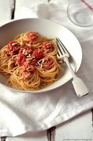 Nduja Tuna And Pine Nuts Spaghetti Pasti Italiani Cibo Etnico Idee Alimentari