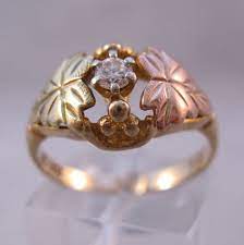 Reserve Thru 8 16 13 For Suzy 1950s Landstrom S Black Etsy Black Hills Gold Jewelry Black Hills Gold Gold Jewelry