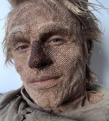 Sneaky is at again but this time he has cleavage! 😫 How did he get dem  knockers, you ask? Esther Lynn, his make-up artist/girlfriend says she used  prosthetics and blending 💯%🍆 Source: