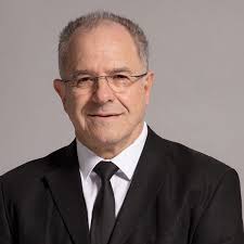 Truworths CEO Michael Mark sells R83m in shares in six weeks