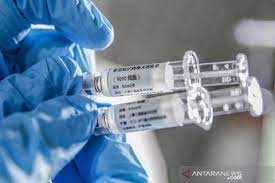 The move will allow septuagenarian (people in their 70s) in. Vaksin Covid 19 Cansino Tunjukan Respons Imun Dalam Uji Klinis Manusia Antara News