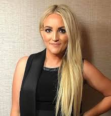 Jamie said that it's extremely clear that she has only loved and adored and supported her sister. Jamie Lynn Spears Compare La Altura Peso Parametros Del Cuerpo Con Otras Celebridades Stellameus