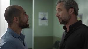 3 saisons / 1850 épisodes. Mireille A Ete Tuee Elsa Et Manu S Embrassent Et Florent Debarque Un Si Grand Soleil 18 09 2019 Un Si Grand Soleil Nouveautes Tele Com