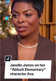 Janelle Steele's Instagram, Twitter & Facebook