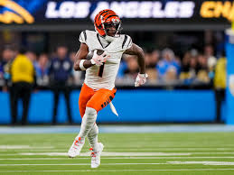 Bengals' Ja'Marr Chase becomes NFL's first 1, *** -yard ...