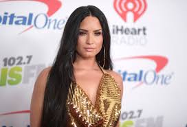 Demi Lovatos Sober About Relapsing Reenters Billboard