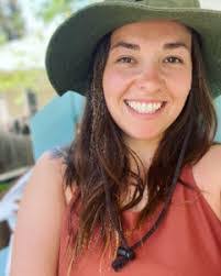 Katie Wachs's Instagram, Twitter & Facebook