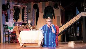 Το θέατρο «ακαδημοσ» παρουσιάζει την θεατρική μουσική υπερπαραγωγή «το show». Elnta Panopoyloy Ta Parapanisia Kila Poy Eixa Moy Xarisan Polloys Roloys Espresso