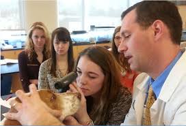 Work-Integrated Learning Advisory Committee Meeting Minutes Regular Meeting  Via Zoom Meeting/March 31, 2021 Members in Attendanc