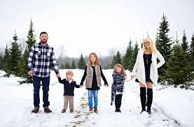 Black And White Color Scheme Family Photos Winter Family Pictures Winter Family Pictures Winter Family Winter Pictures