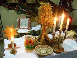 На святвечір вийшов лісник «закликати гостей», а степанкові наказав сидіти тихо. Narodni Tradiciyi Na Svyatvechir I Rizdvo Novosti Teleradiokompaniya Nadiya