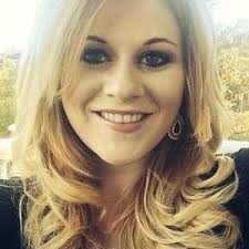 Kenza Lee Schnur (23) and eight of her friends all overdosed within a four  year period