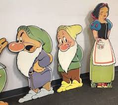 Birds Snow White And The Seven Dwarfs Filmic Light Snow White Archive 1938 Snow White And Seven Dwarfs Standees Seven Dwarfs Walter Elias Disney Snow White 7 Dwarfs