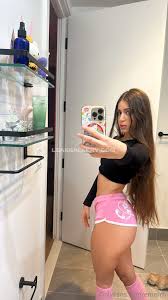 Emarrb  emarb Exklusiv geleakte Nacktbilder von OnlyFans 657085