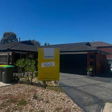 Coming Soon…🎉 72 Stagecoach Crescent, Sydenham 📍 Hitting the market in  the new year, stay tune for more info… ✨ or want to know more? Get in touch  with me today! 0421