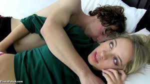 Stepsis Share Bed With Brother & Fucked Family Porno Online - Bingato