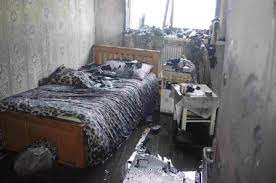 Video from inside grenfell tower during the fire ~ man throws kids from building top 3 footage has been released showing the inside of grenfell tower. Inside Flat 16 At The Grenfell Tower Reuters Com