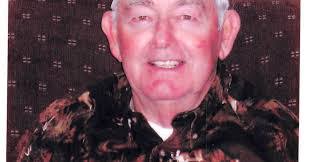 Dale Knott's Instagram, Twitter & Facebook