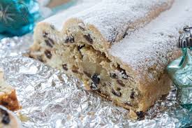 Dresdner Christstollen Mit Marzipan Christstollen Rezept Christstollen Stollen Rezept