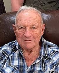 Lyle Arnold's Instagram, Twitter & Facebook