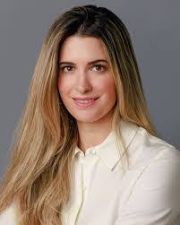 Kim Schmelz's Instagram, Twitter & Facebook