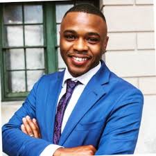 Being a college graduate is such an accomplishment 😊