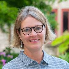 Cherie Bowen's Instagram, Twitter & Facebook