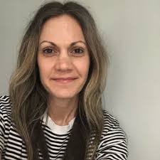 Caitlin Clark had some words for the officials after the first half  concluded 👀