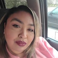 Monique Valencia added a new photo.