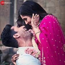 Pin By Chanchu On Photography In 2020 Bollywood Songs Lyrics Songs