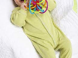Four month old babies enjoy sitting up as long as they have proper support and this floor seat provides them with the support that they need to enjoy take the time to check the reviews in order to help you find the highest quality toy or gift possible. The 8 Best Toys For 4 Month Olds Of 2021