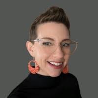 800+ perfiles de «Lyday»