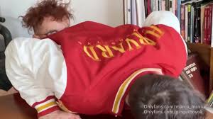 Ay, sí así. - BoyFriendTV.com