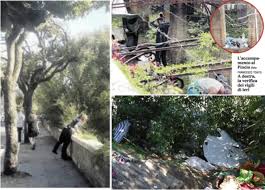 A questa ora vedreste con me dal pincio il magnịfico panorama della città. Scempio Capitale Baraccopoli Con Vista A Pochi Passi Dalla Terrazza Del Pincio Cronache