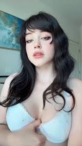 Emilia @emfoxpng - Twitter Kullanıcısı | Sotwe