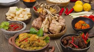 However, some of the favourites include 10 Indonesian Foods That Only Comes In Eid Al Fitr Which Timeless