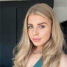 Lula Thorpe's Instagram, Twitter & Facebook