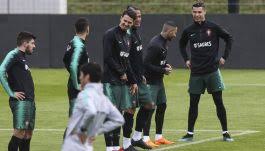 Wśród 26 nazwisk znaleźli się wszyscy najważniejsi piłkarze: Reprezentacja Portugalii W Sport Tvp Pl Transmisje Wideo Informacje Sportowe