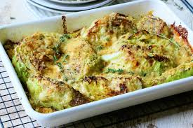 Maybe you would like to learn more about one of these? Cavolo Cappuccio Gratinato Al Forno Con Besciamella