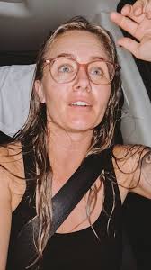 All you ever see is sunshine and rainbows