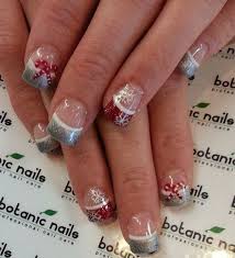 42 Wonderful New Years Nail Art Best Pictures Rozhdestvenskij Manikyur Prazdnichnyj Manikyur Dizajnerskie Nogti